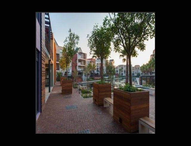 101M² OFFICE TO LET IN CENTURY CITY